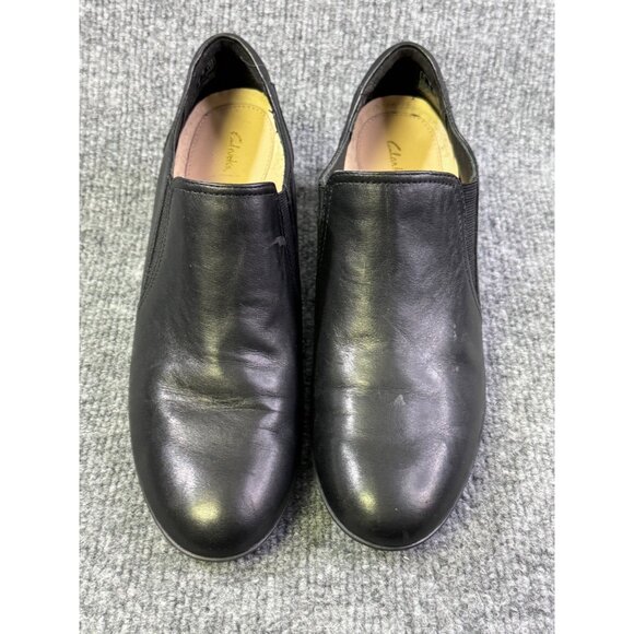 Clark’s woman’s shoes 8 black contoured, comfort heel 2” - Picture 1 of 16